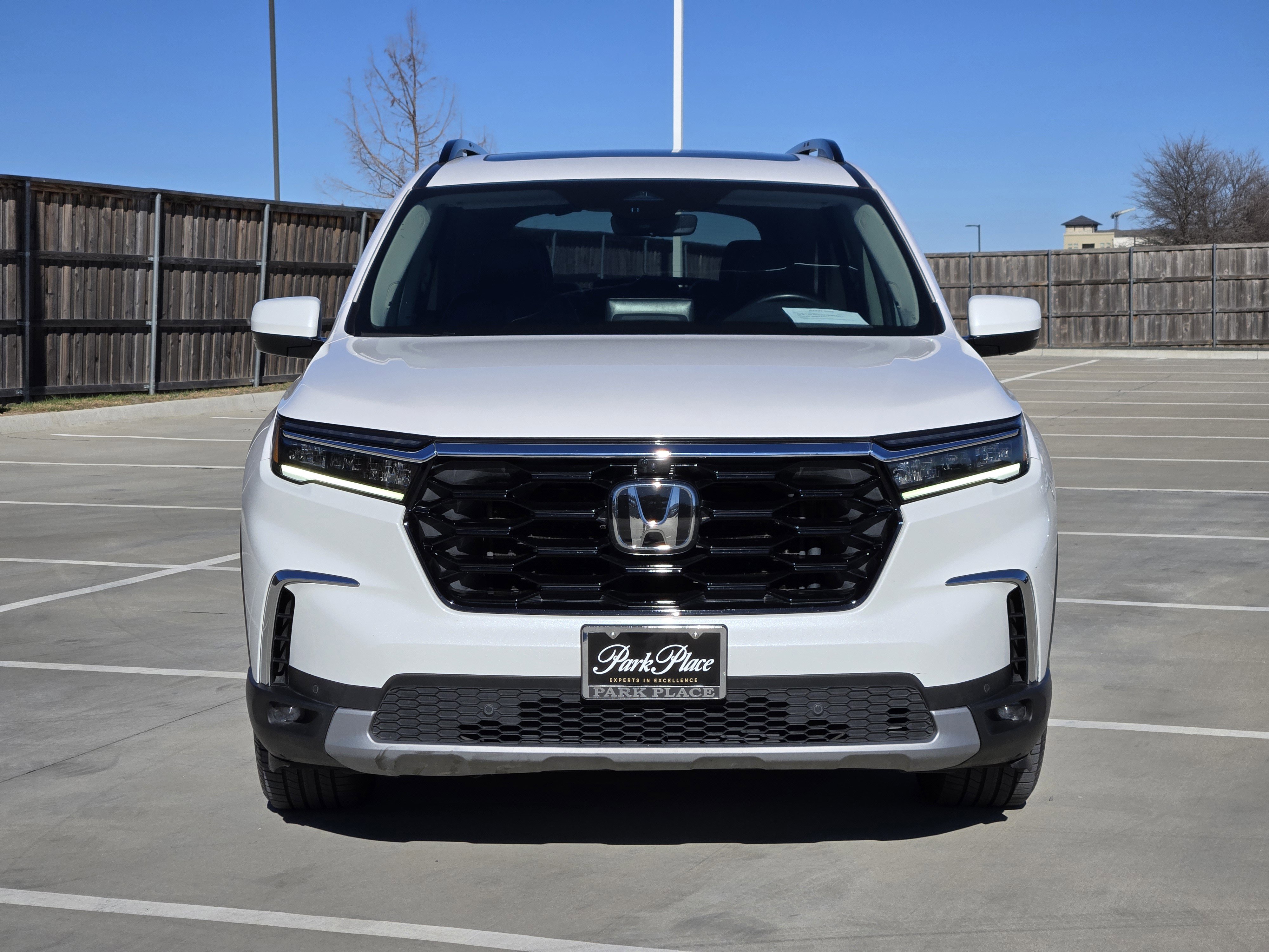 Used 2023 Honda Pilot Elite image 8