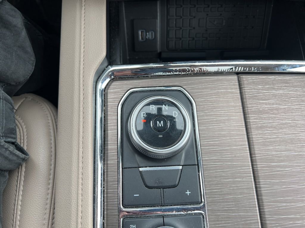 Used 2024 Ford Expedition Limited image 22