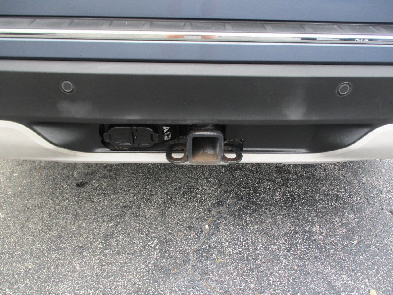 Used 2021 Ford Explorer Limited w/ Equipment Group 301A RWD image 45