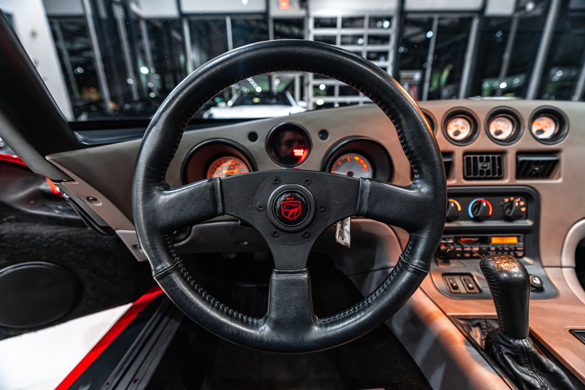 Used 1993 Dodge Viper RT/10 image 10