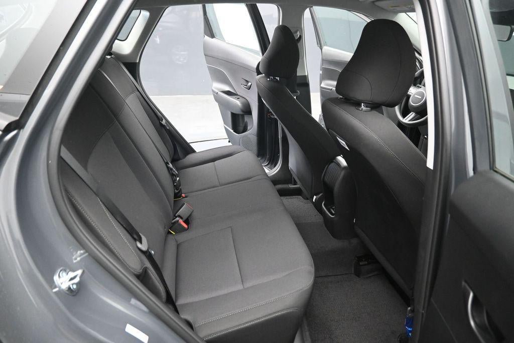 New 2027 Hyundai Kona SE FWD image 29