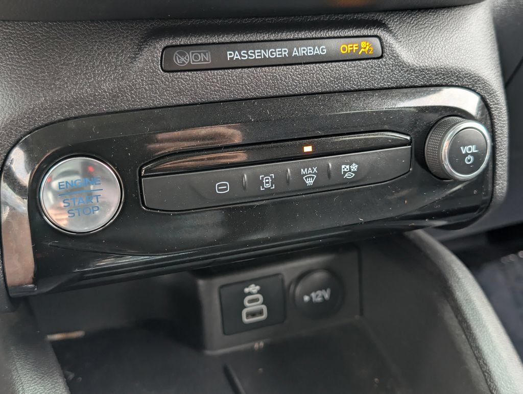 Used 2024 Ford Escape SE FWD image 26