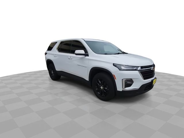 Used 2024 Chevrolet Traverse LS w/ Safety Package FWD image 2