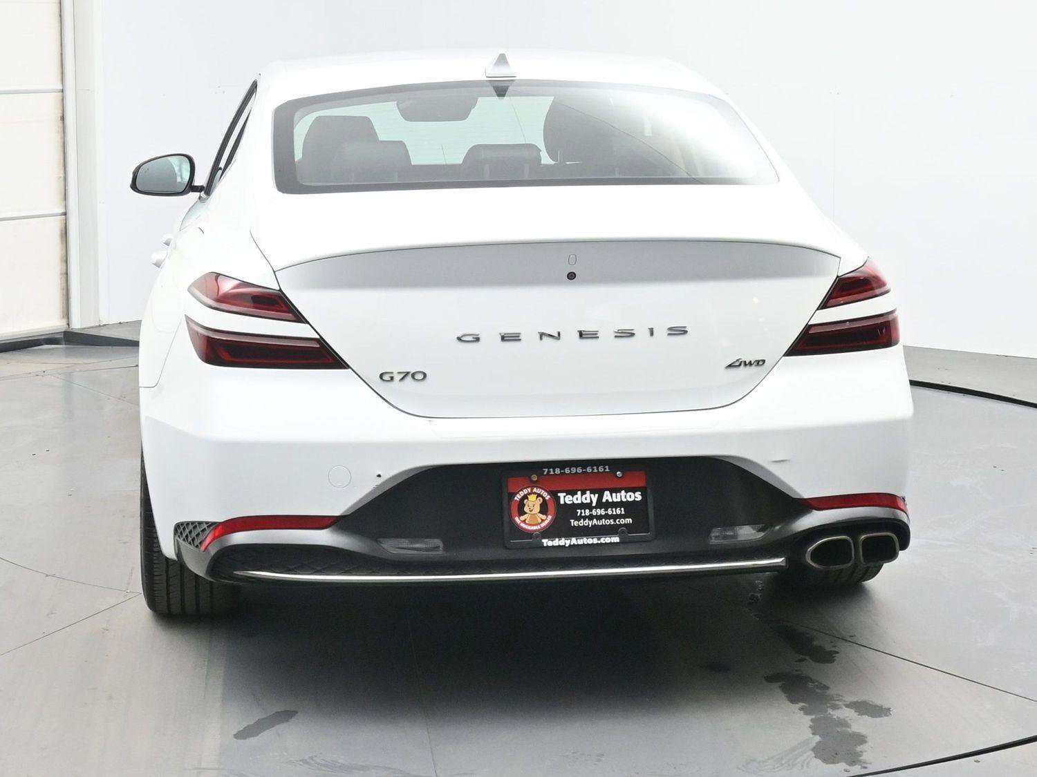 Used 2022 Genesis G70 2.0T image 22