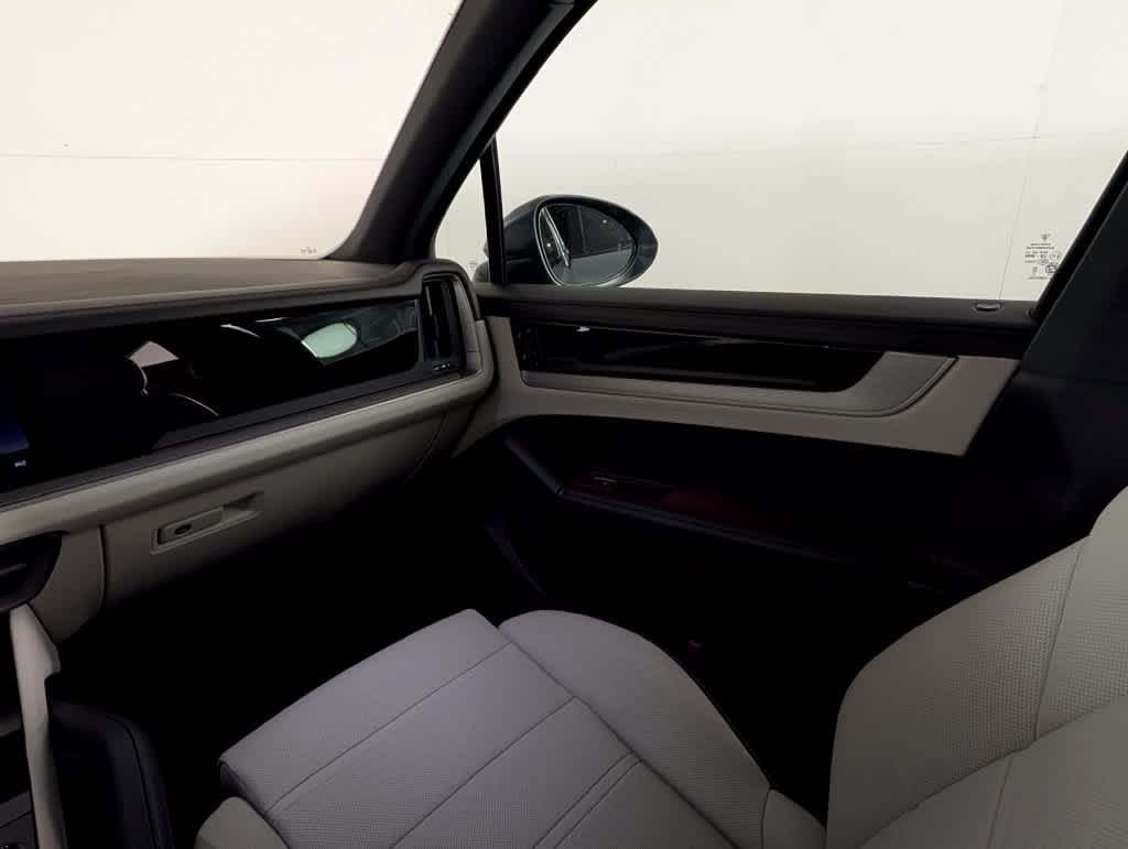 New 2026 Porsche Cayenne S AWD/4WD image 23
