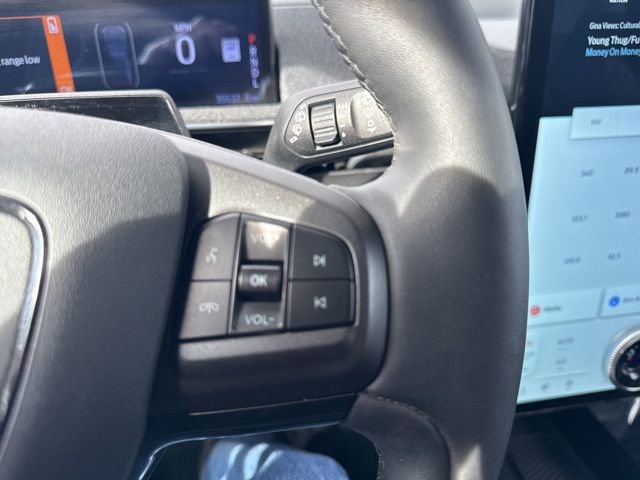 Used 2021 Ford Mustang Mach-E Premium image 23