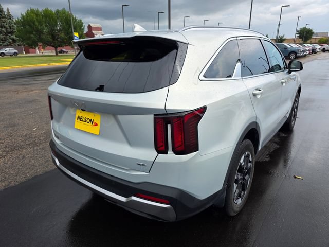 Used 2026 Kia Sorento S AWD/4WD image 8