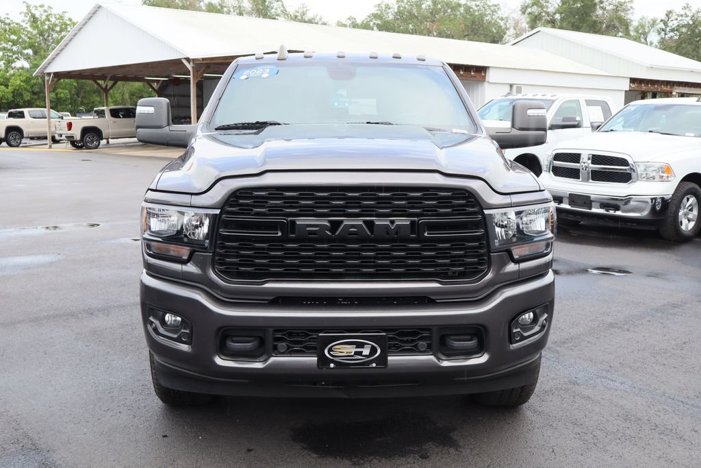 Used 2023 RAM 3500 Big Horn w/ Night Edition AWD/4WD image 4