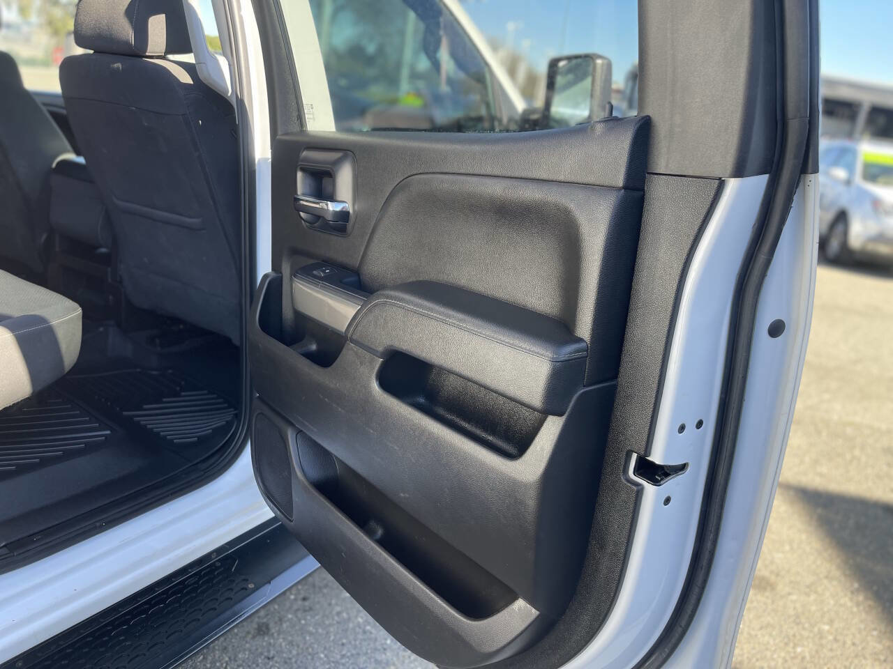 Used 2019 Chevrolet Silverado 2500 LT AWD/4WD image 44