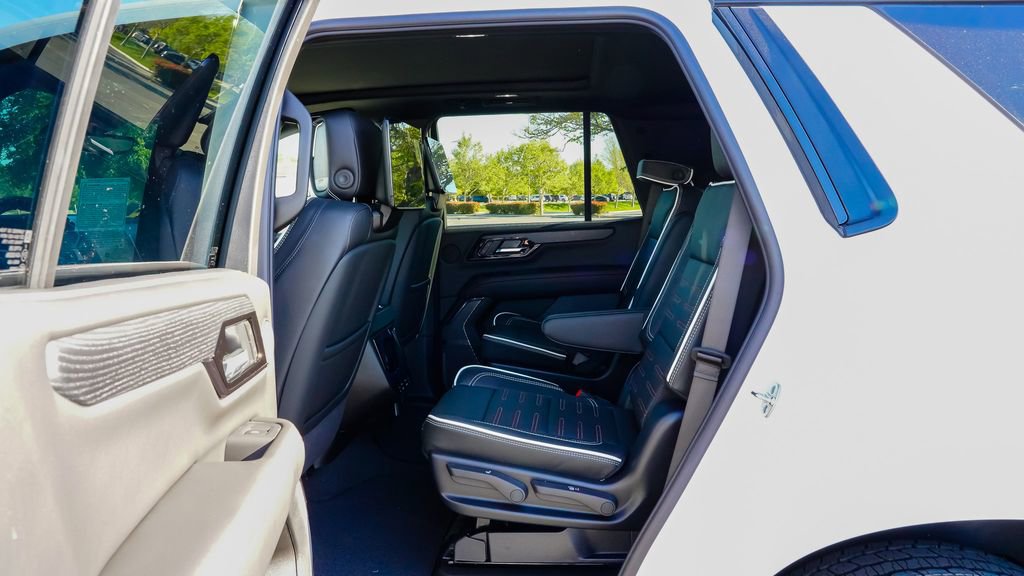 New 2026 GMC Yukon AT4 Ultimate image 10