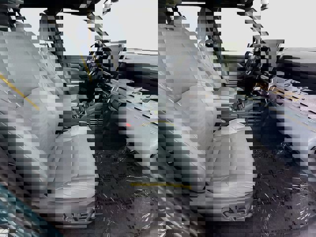 Certified 2025 Toyota 4Runner Trailhunter image 28