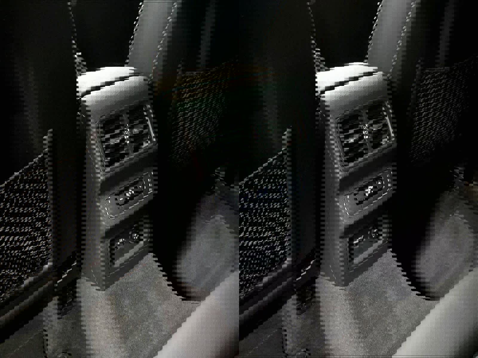 Used 2023 Audi Q5 2.0T Premium w/ Convenience Package image 37