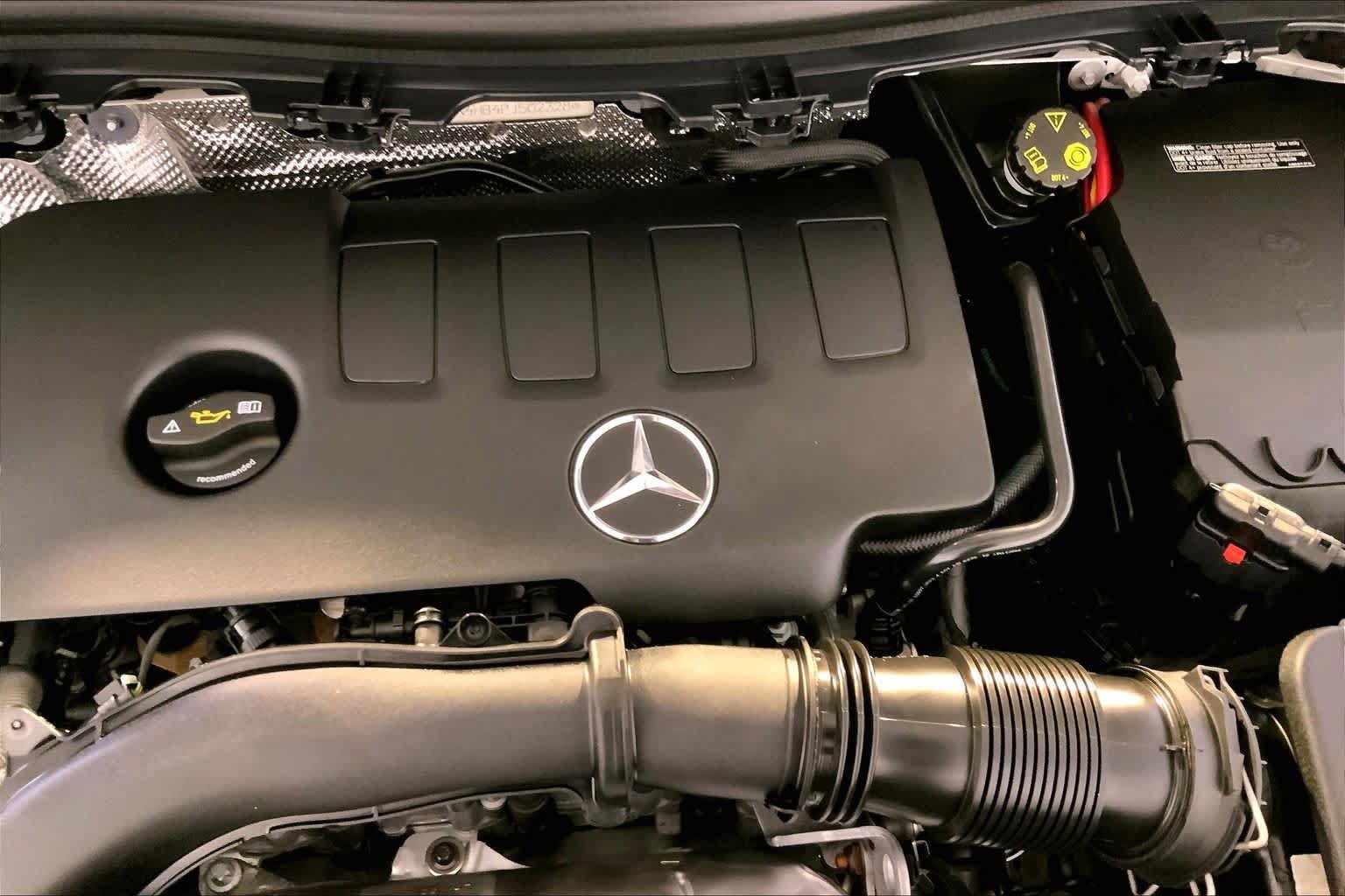Used 2023 Mercedes-Benz GLA 250 4MATIC image 31