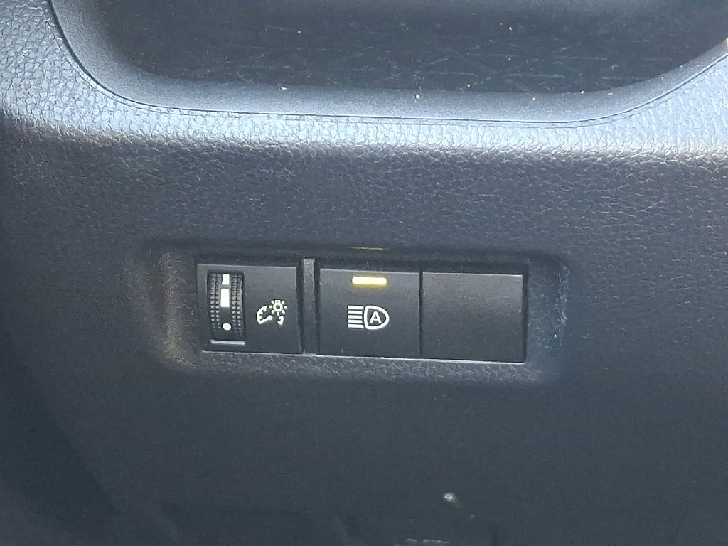 Certified 2022 Toyota RAV4 XLE AWD/4WD image 23
