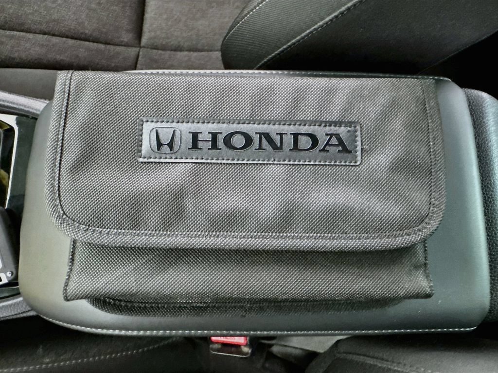Used 2025 Honda Accord Sport image 42