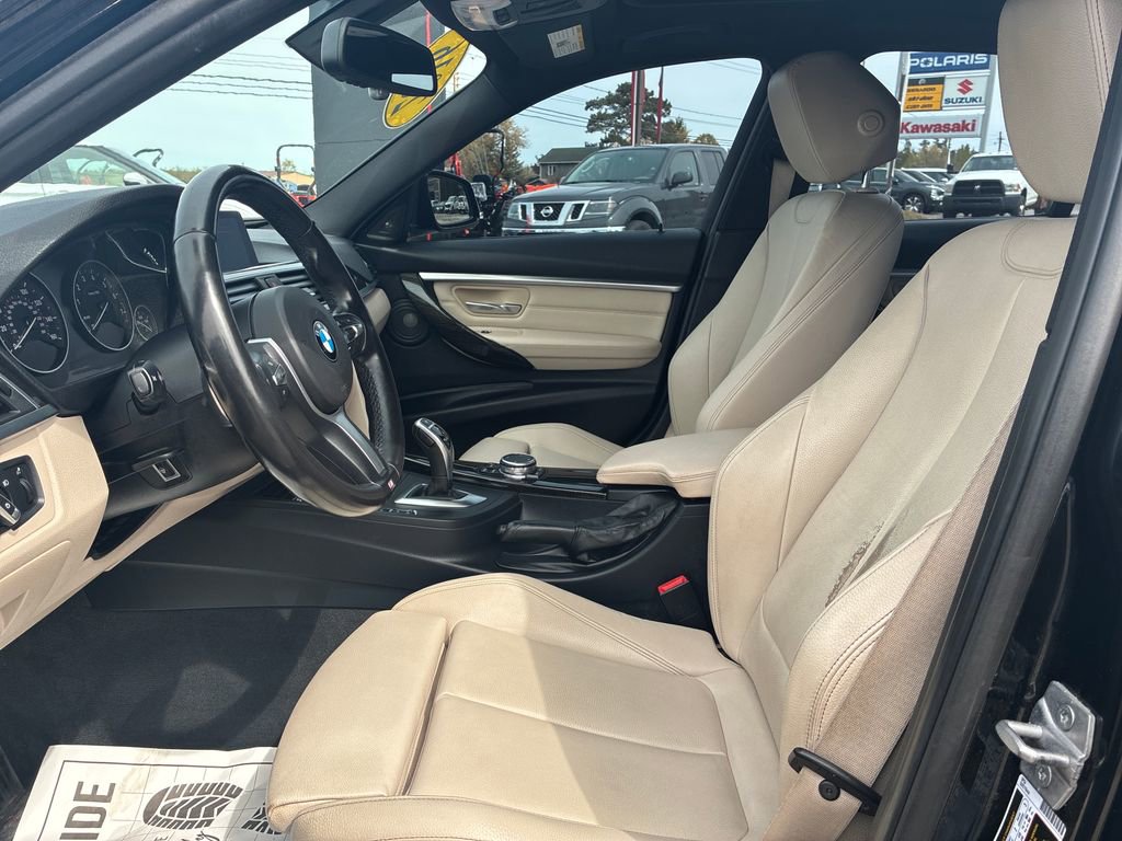 Used 2016 BMW 340i Sedan RWD image 10