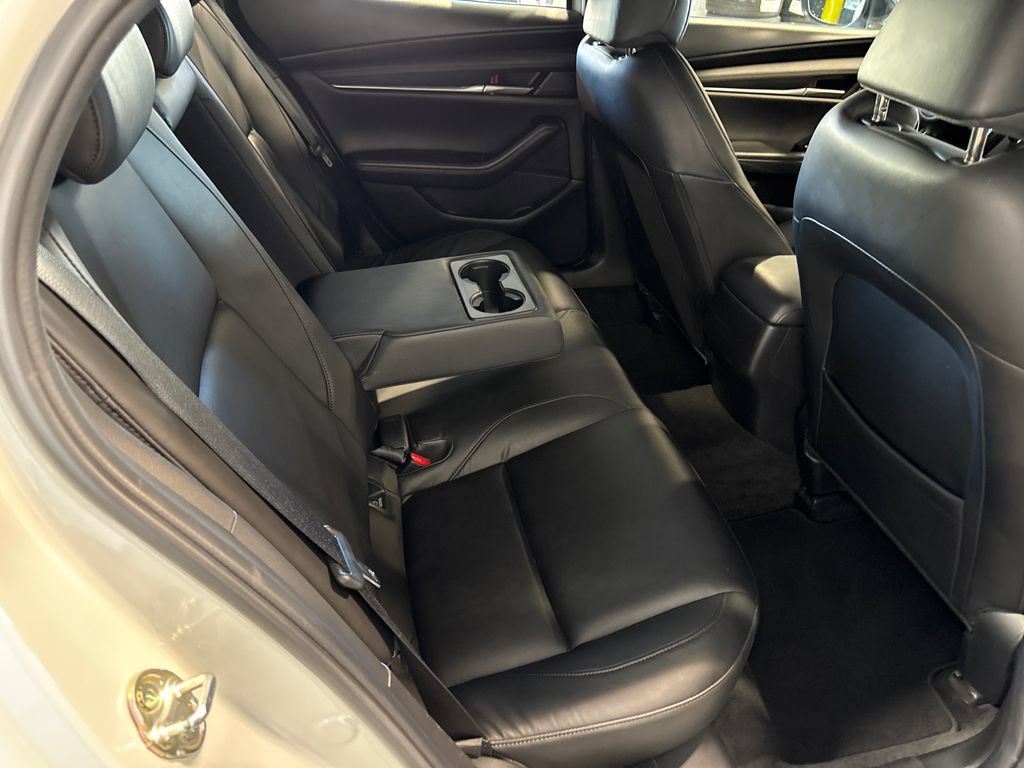 Certified 2025 MAZDA MAZDA3 s Sport FWD image 12