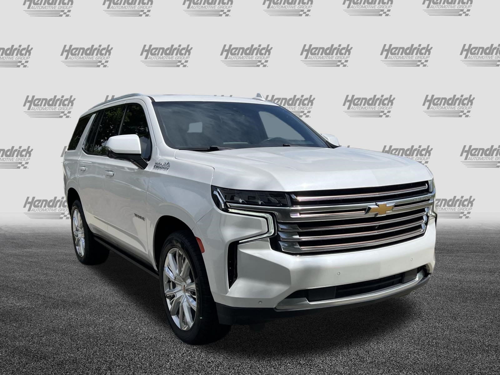 Used 2022 Chevrolet Tahoe High Country w/ Premium Package AWD/4WD image 2