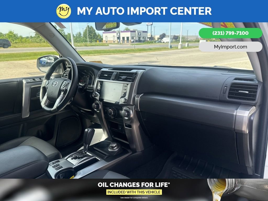 Used 2024 Toyota 4Runner SR5 Premium AWD/4WD image 29