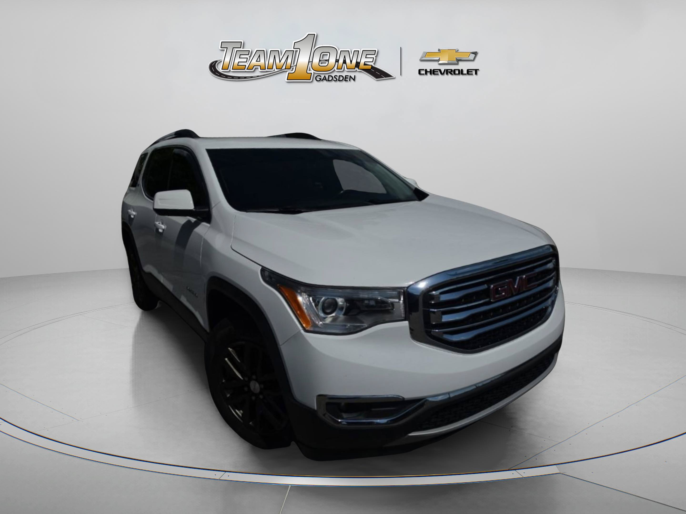 Used 2018 GMC Acadia SLT AWD/4WD image 1