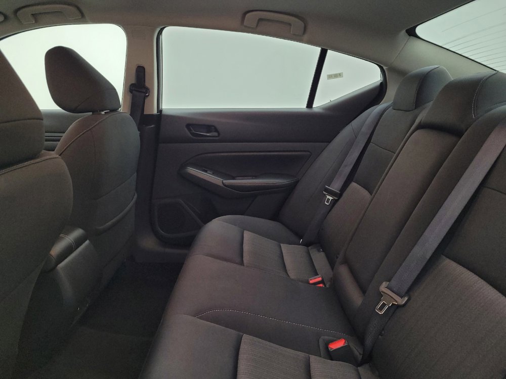 Used 2024 Nissan Altima 2.5 SV image 18