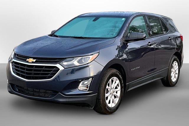 Used 2019 Chevrolet Equinox LS w/ LS Convenience Package AWD/4WD image 3
