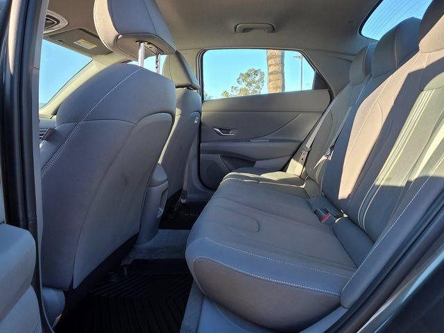 Certified 2025 Hyundai Elantra Sport image 11