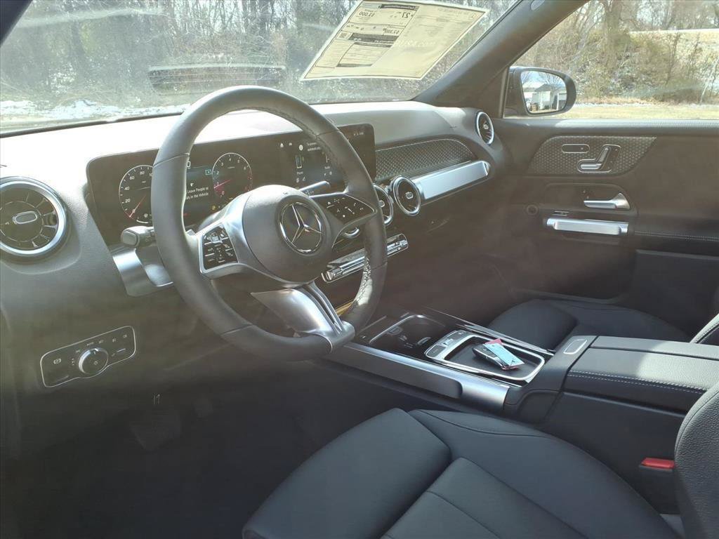 New 2026 Mercedes-Benz GLB 250 4MATIC image 19