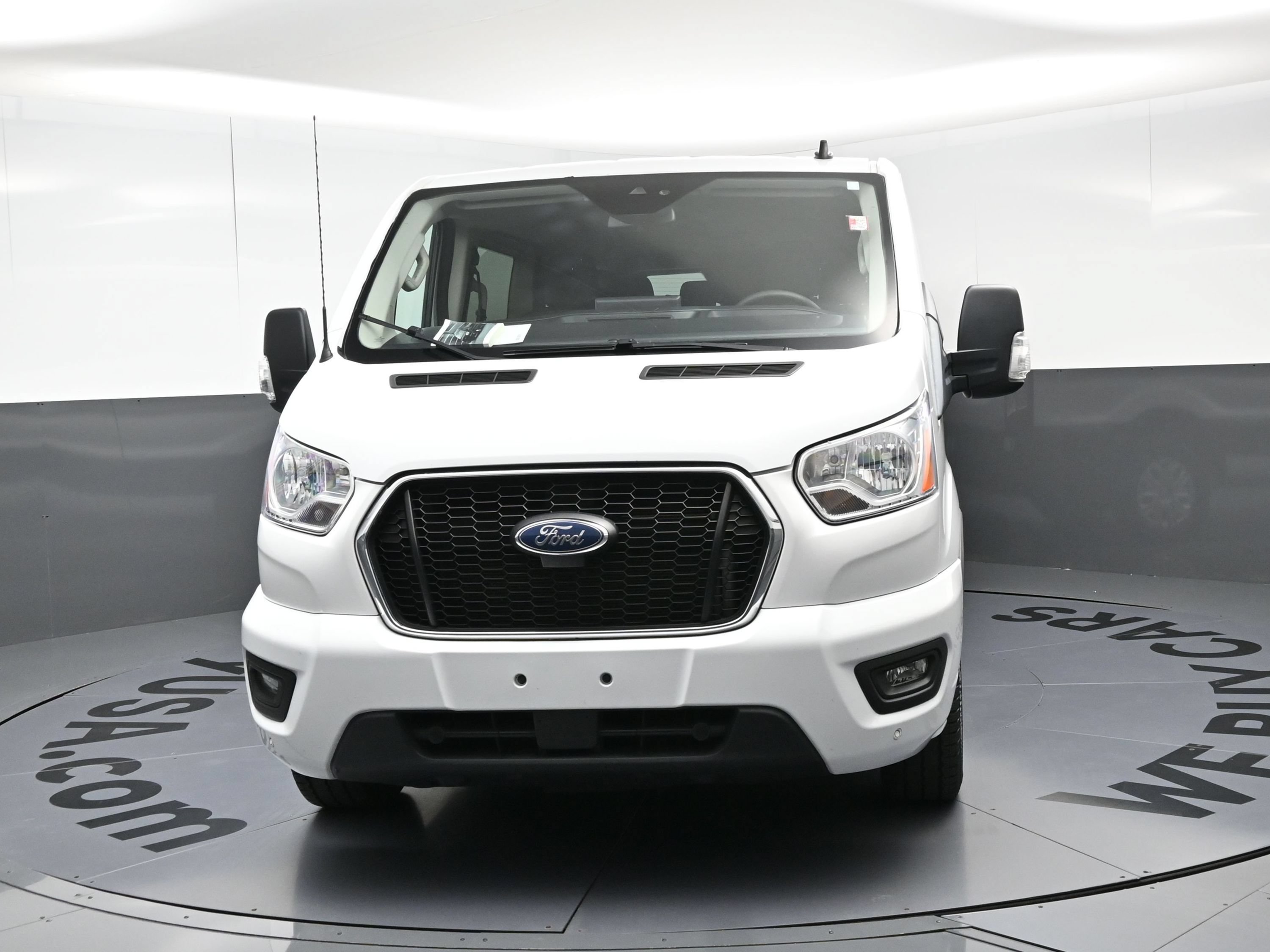 Used 2022 Ford Transit 350 XLT RWD image 5