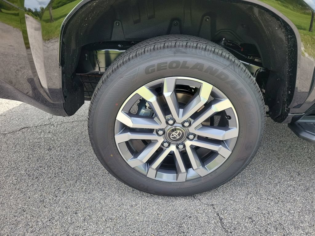 New 2026 Toyota 4Runner Limited AWD/4WD image 30