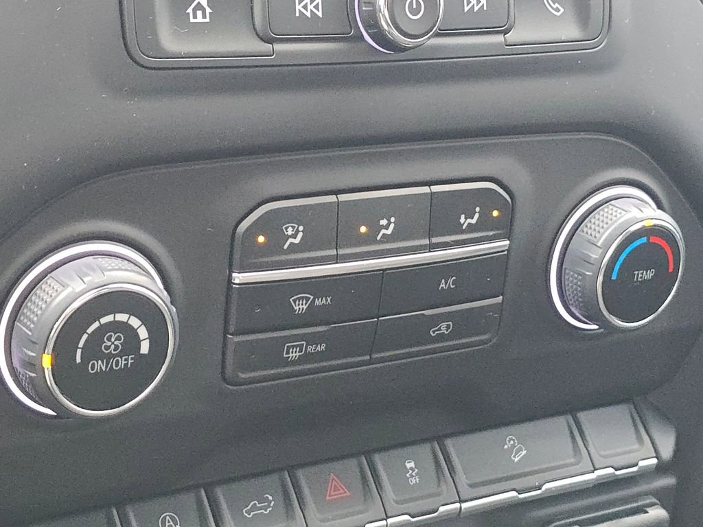 Used 2023 Chevrolet Silverado 1500 Custom Trail Boss w/ LPO, Dark Essentials Package image 32