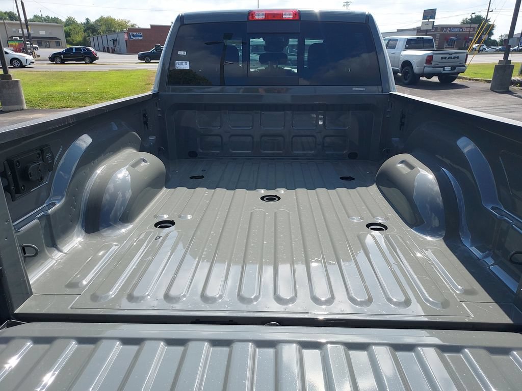 New 2027 RAM 2500 Tradesman AWD/4WD image 9