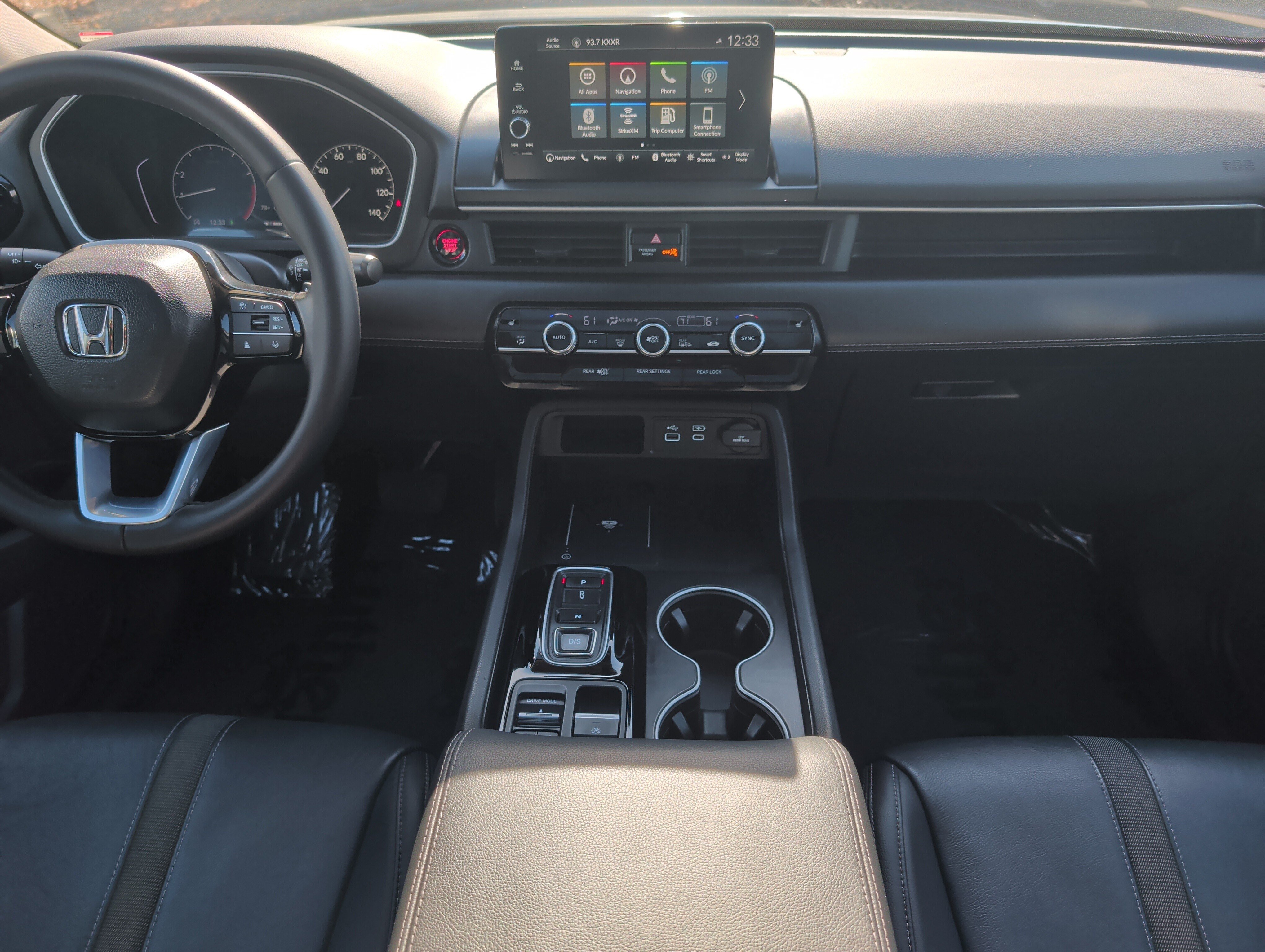 Used 2023 Honda Pilot Touring image 10