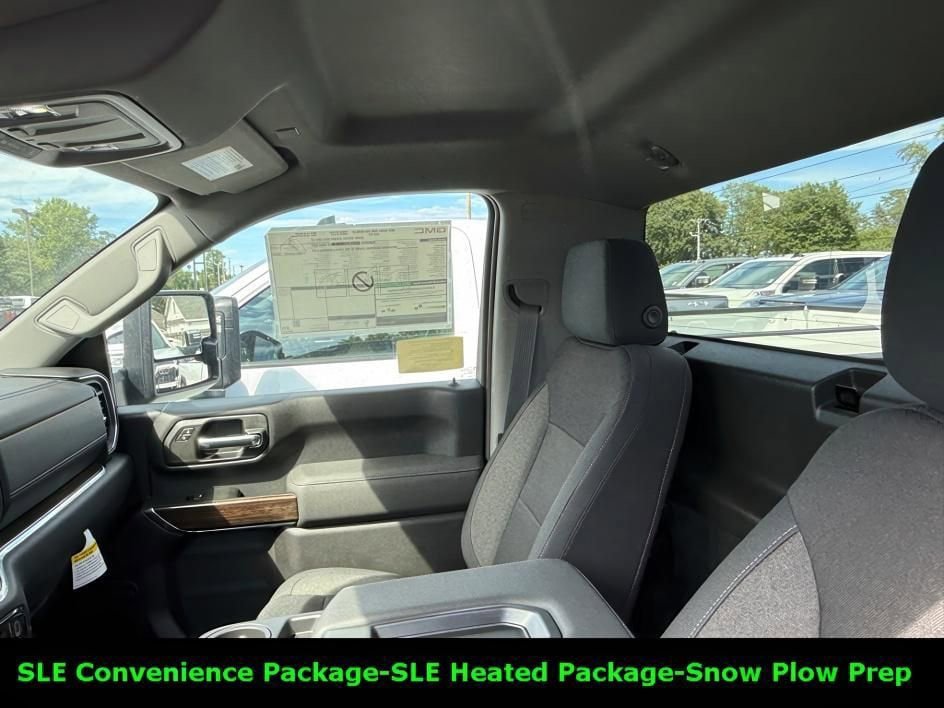 New 2025 GMC Sierra 2500 SLE w/ SLE Convenience Package AWD/4WD image 9
