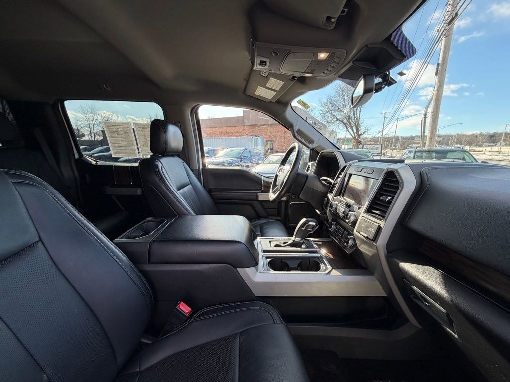 Used 2019 Ford F150 Lariat w/ Equipment Group 502A Luxury image 15