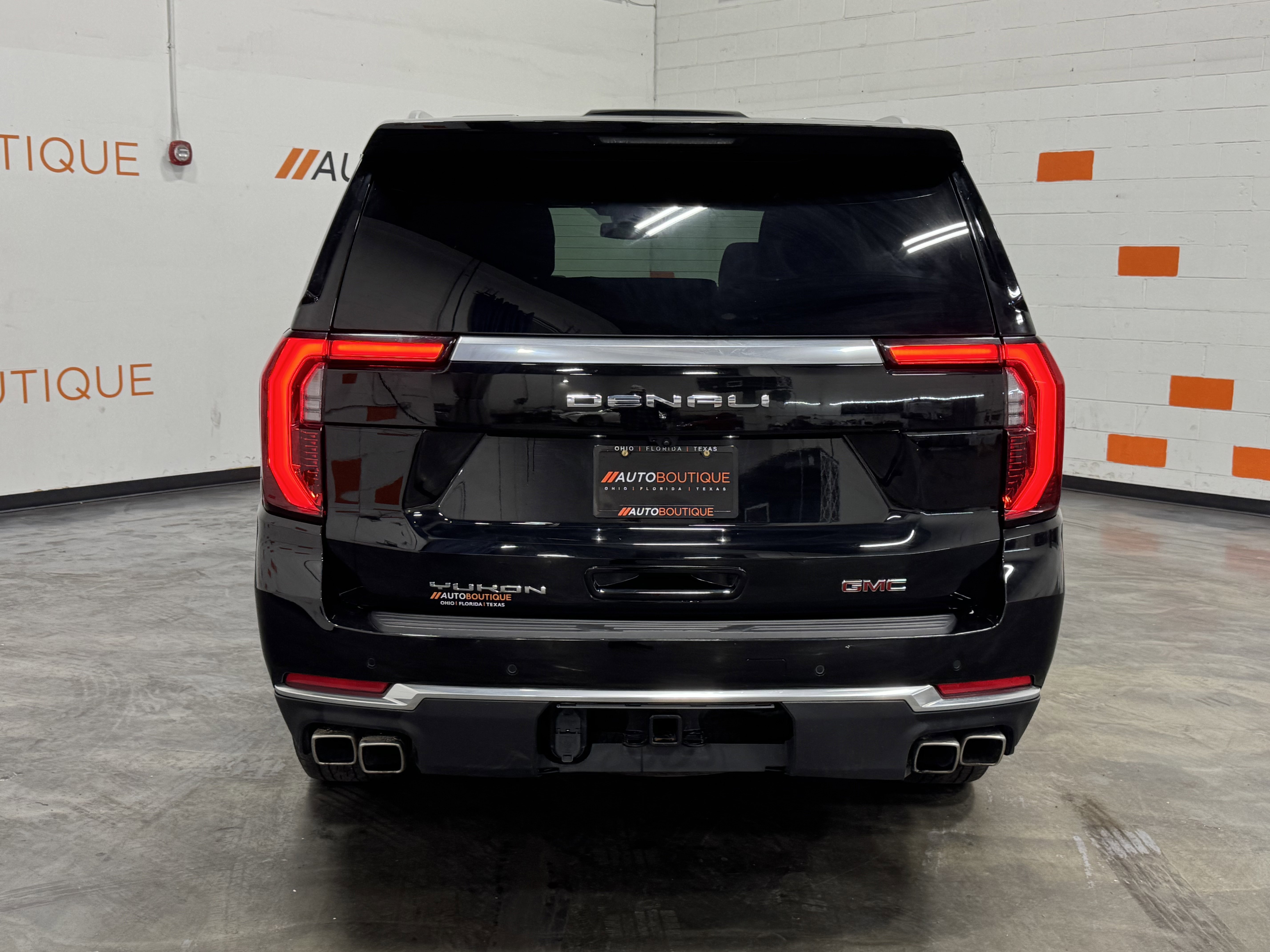 Used 2025 GMC Yukon Denali image 10