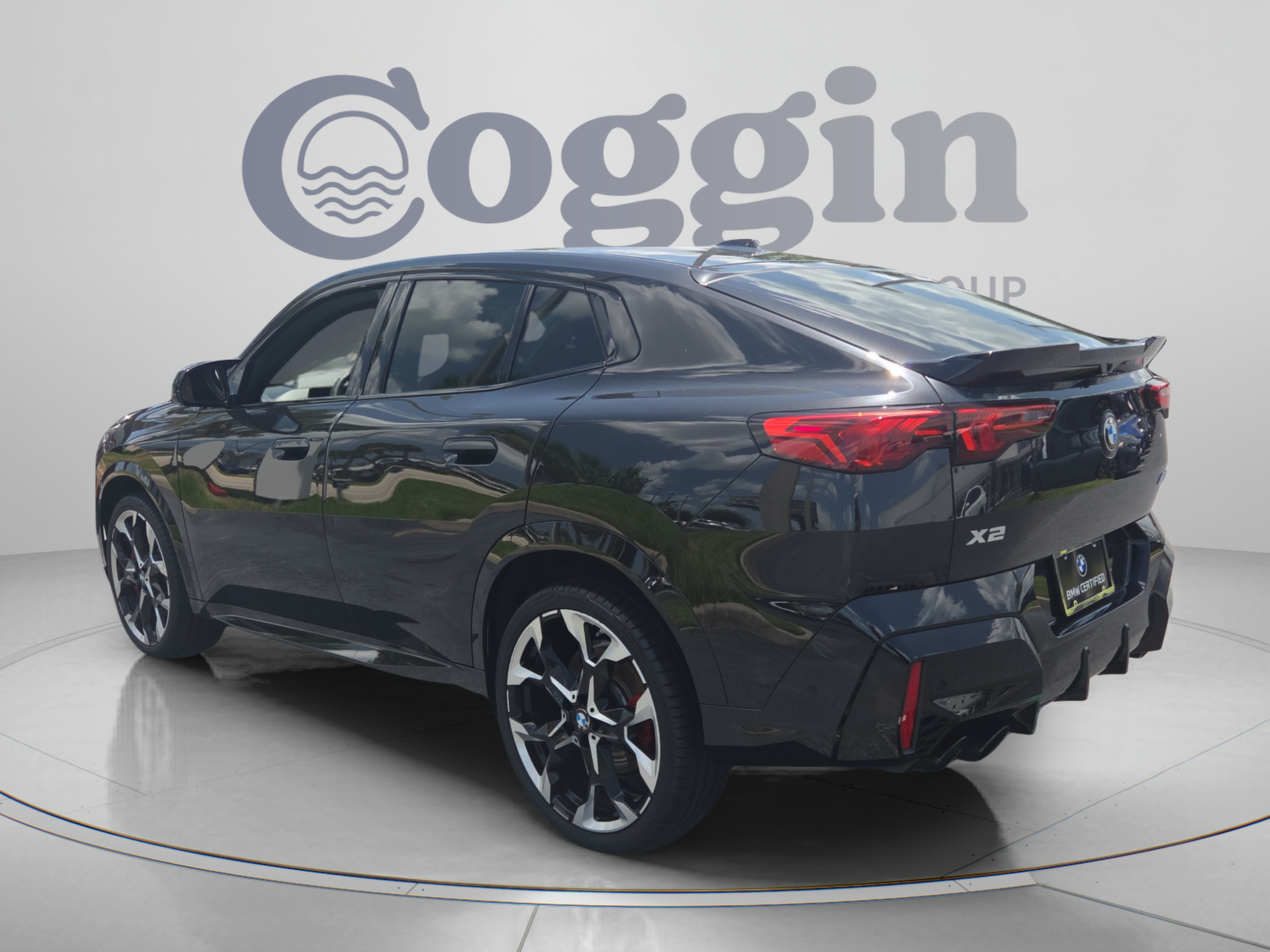 Certified 2025 BMW X2 M35i w/ Premium Package AWD/4WD image 3