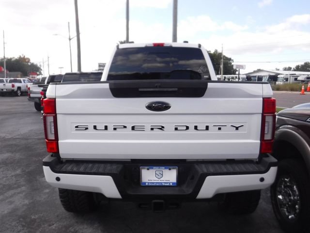 Used 2022 Ford F250 Lariat w/ Black Appearance Package AWD/4WD image 3