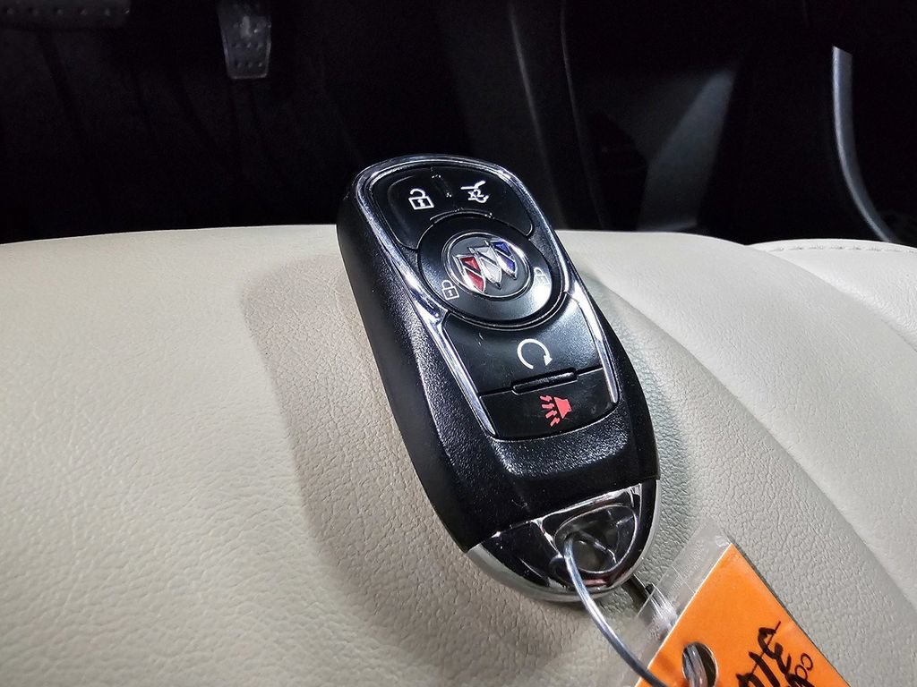 Used 2020 Buick Enclave Premium w/ Sun and Sites Package AWD/4WD image 41