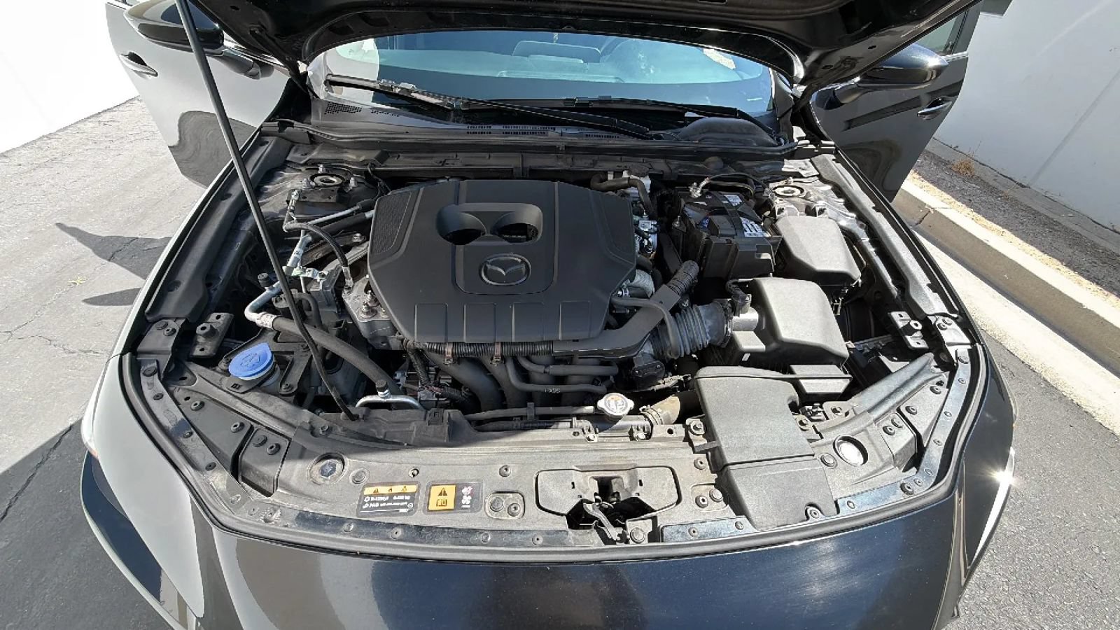 Used 2023 MAZDA MAZDA3 s FWD image 19