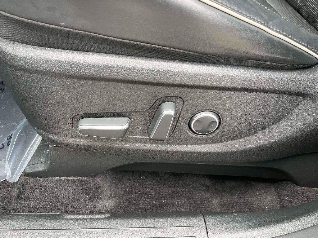 Used 2025 Hyundai Palisade SEL AWD/4WD image 17