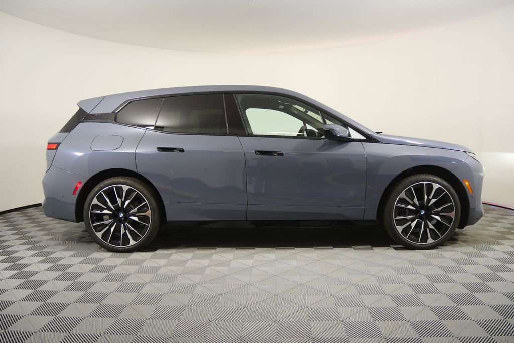 New 2026 BMW iX xDrive60 AWD/4WD image 2