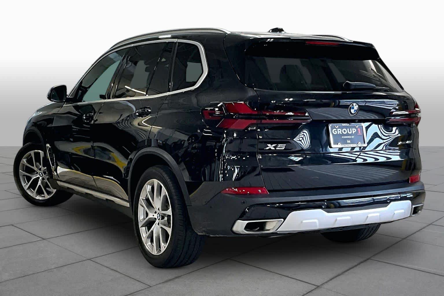 Used 2024 BMW X5 xDrive40i w/ Premium Package AWD/4WD image 12