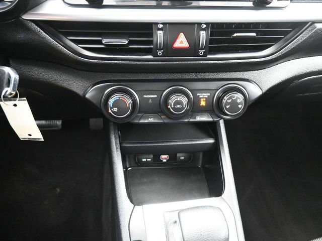 Used 2024 Kia Forte LX image 30