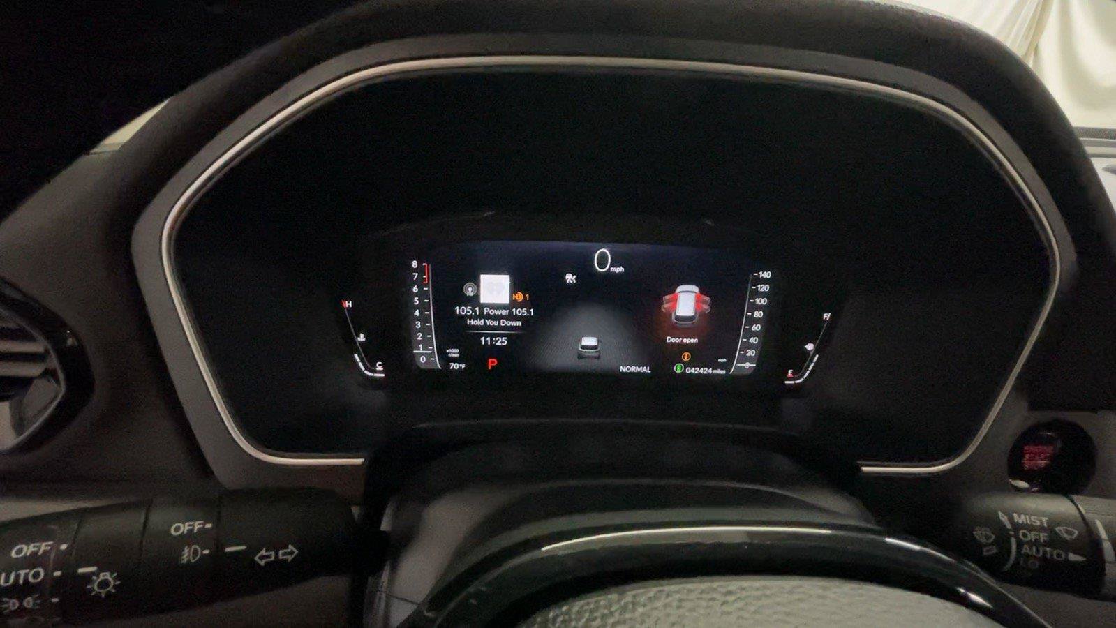 Used 2025 Honda Pilot Elite image 32
