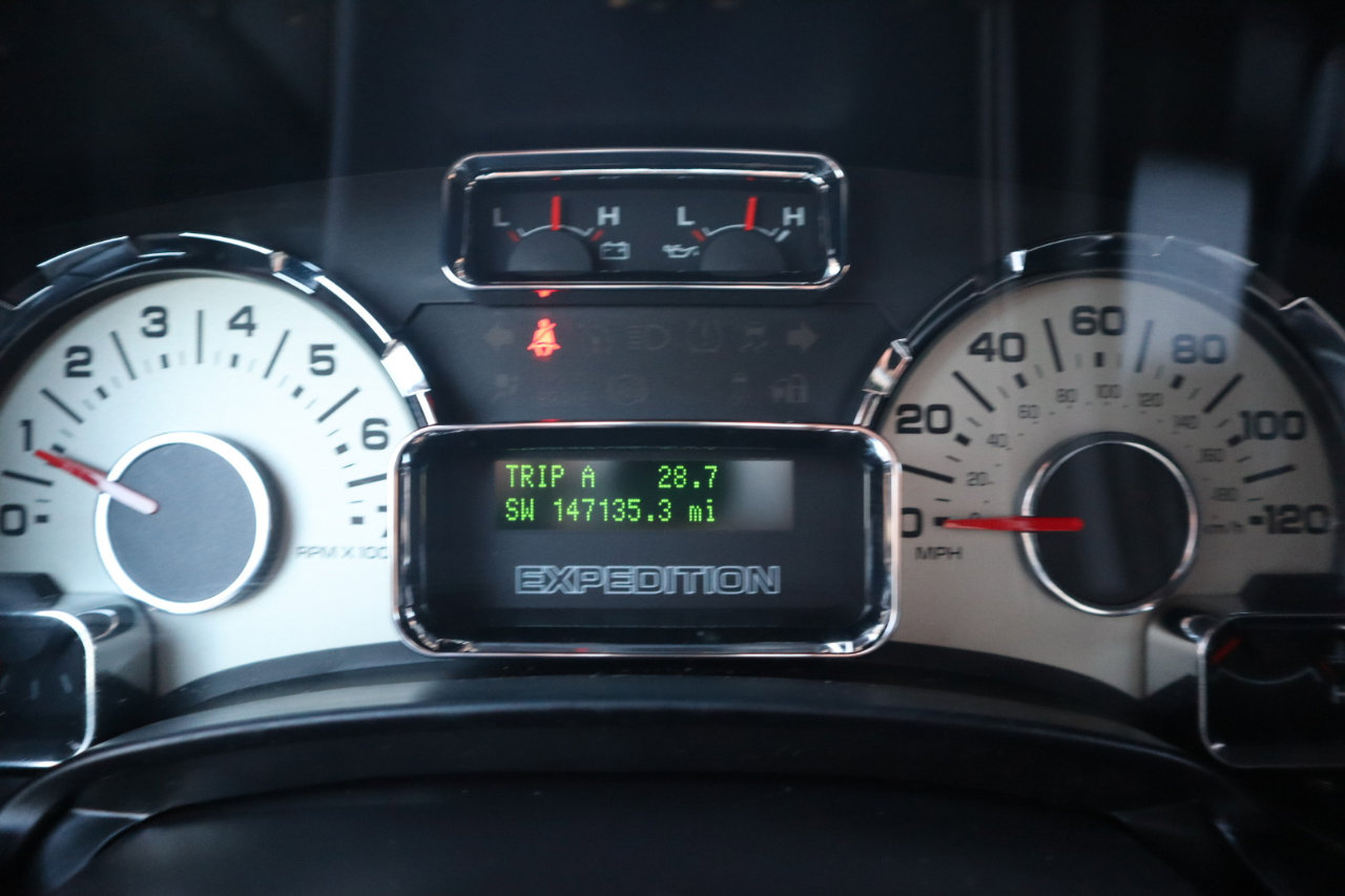 Used 2012 Ford Expedition Limited image 9