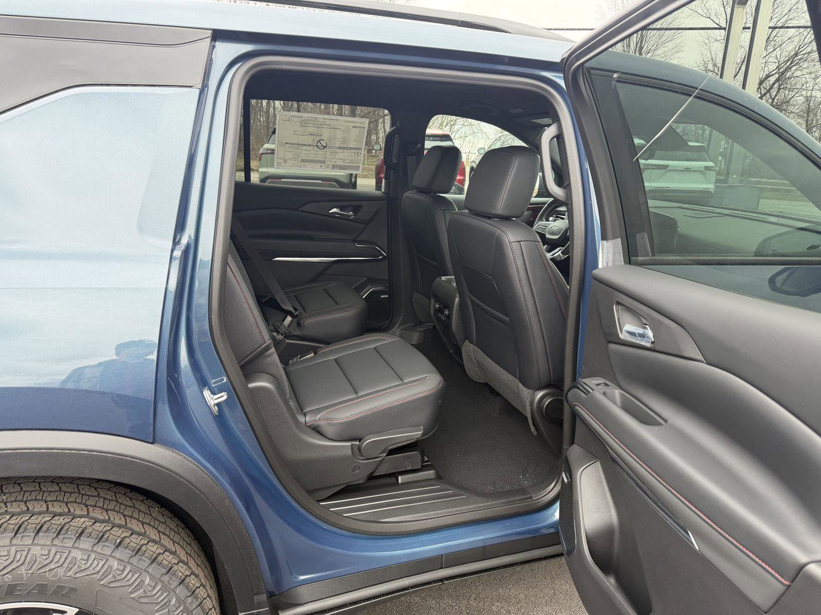 New 2026 Chevrolet Traverse Z71 image 16