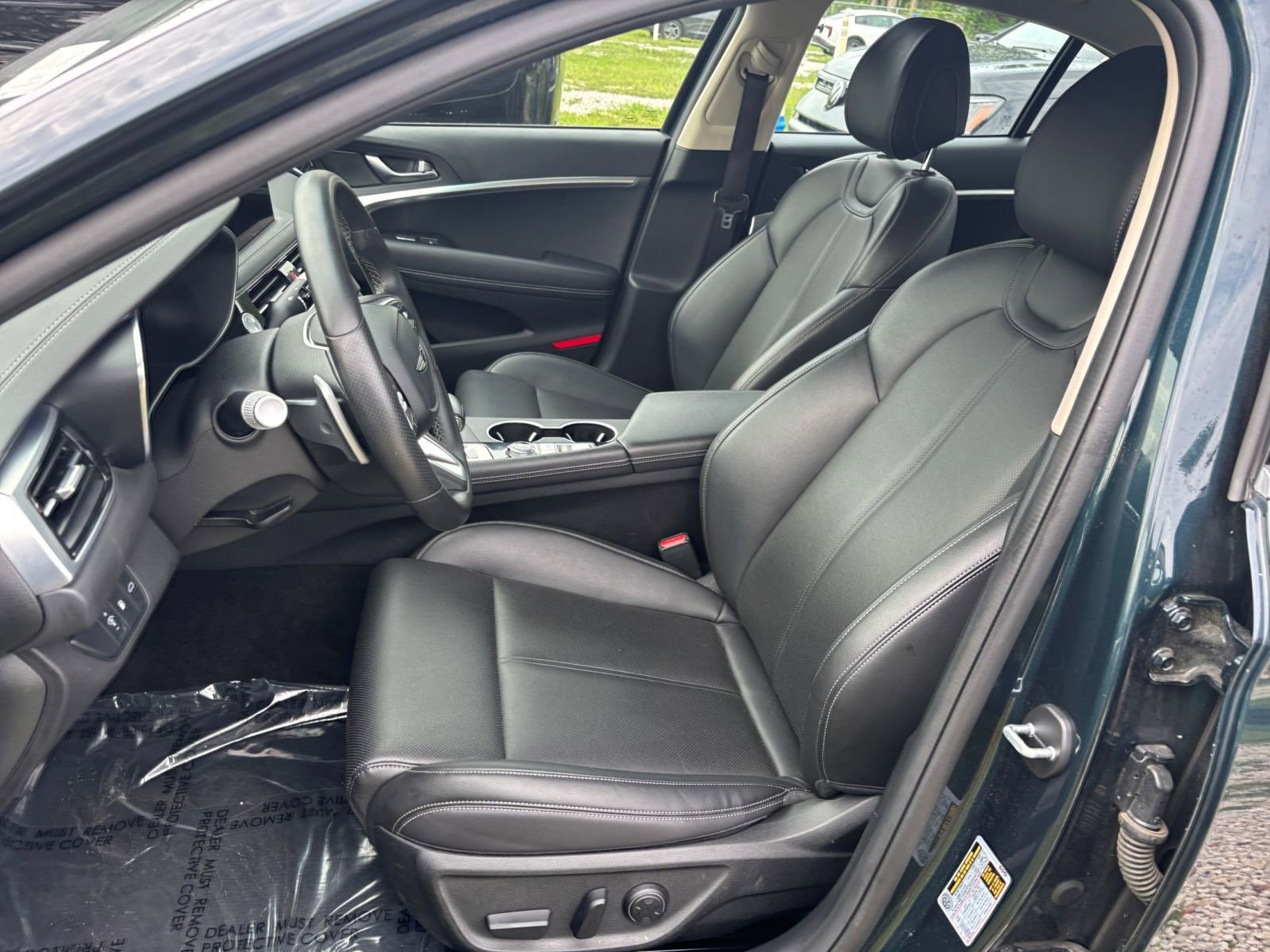 Used 2025 Genesis G70 2.5T AWD/4WD image 38