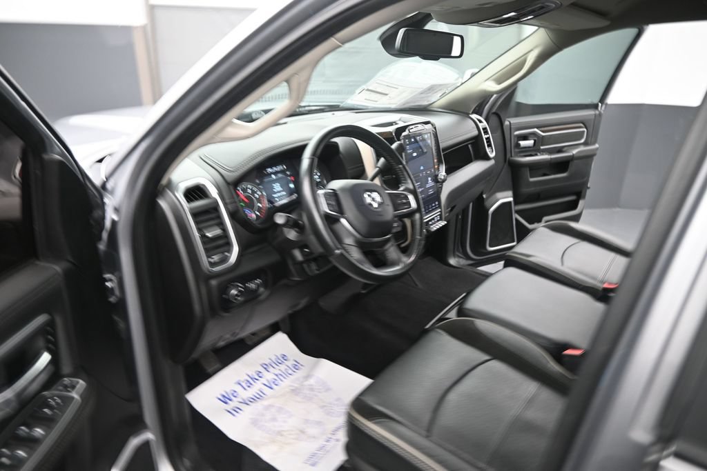 Used 2024 RAM 2500 Laramie AWD/4WD image 17