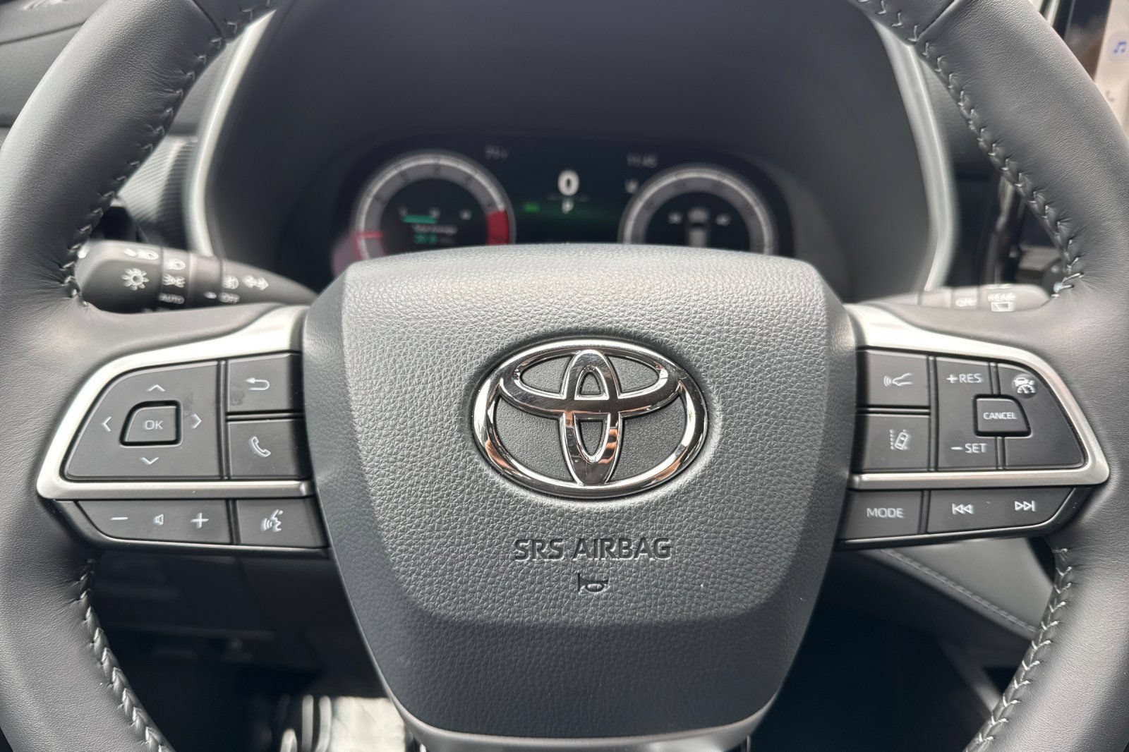 Certified 2026 Toyota Highlander XSE AWD/4WD image 31